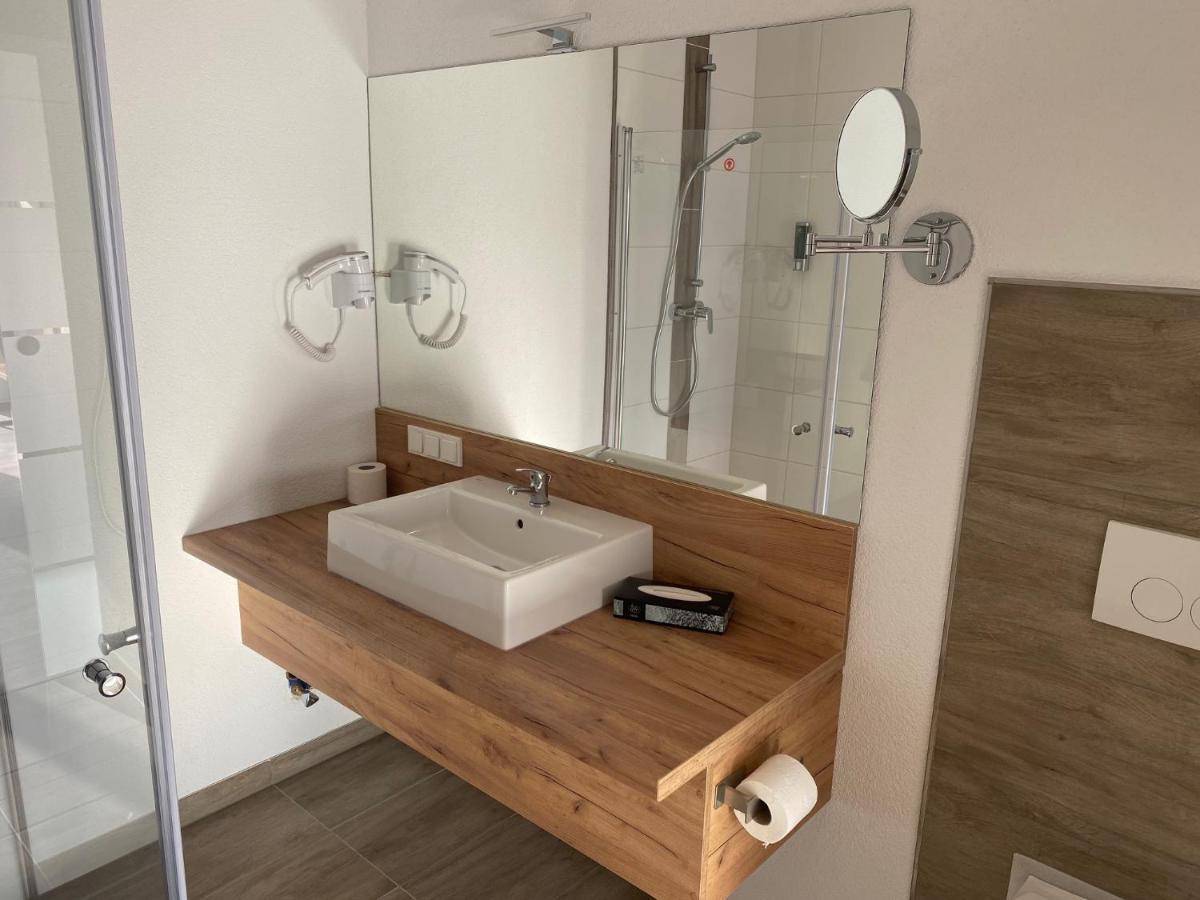 Apartmenthaus Krone Wohnen Mit Herz Bexbach Exterior photo